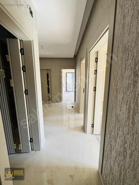 Doğaldan Ana Cadde Üzeri Opet Arkası 2.5+1 Katbahçeli Sıfır Dair — fotoğraf 17