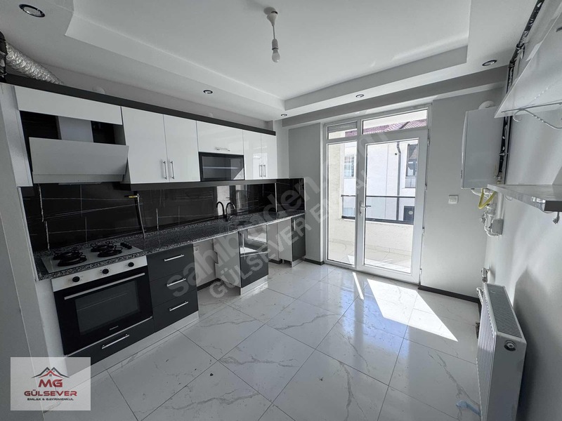 ( Mg ) 71 Evler Mah. Şehir Hastanesi Yakını Asansörlü 2+1 Daire — fotoğraf 7