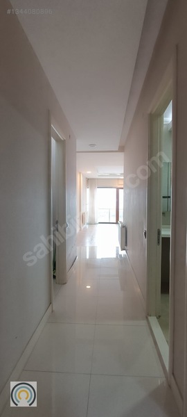 Güzelyalı Mahallesinde Kiralık 2+1 Daire — fotoğraf 11