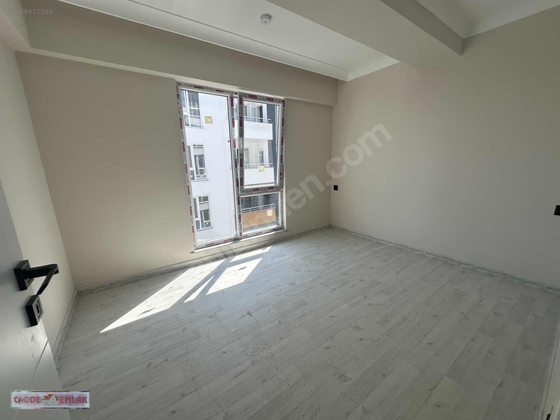 Cadde Emlaktan 1+1 Kiralık Daire — fotoğraf 5