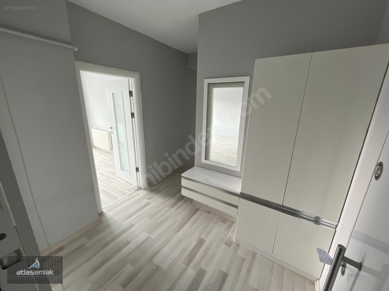 Atlas'tan Sporkentin Merkezinde Kiralık 3+1 Daire — fotoğraf 4