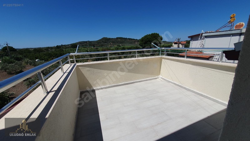 Dikili Bademli Kaçkar Sitesinde Sürekli Kiralık Villa — fotoğraf 17