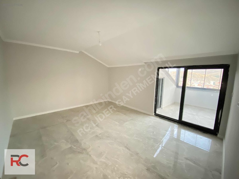 Rc' Lider'den Esentepe Mahallesinde Kiralık 3+1 Sıfır Daire — fotoğraf 17