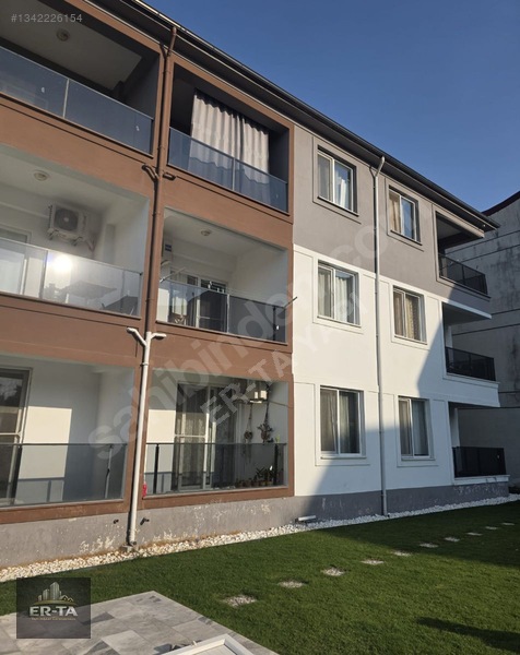 Havuzlu Sitede Eşyalı Geniş 1+1 Daire — fotoğraf 6
