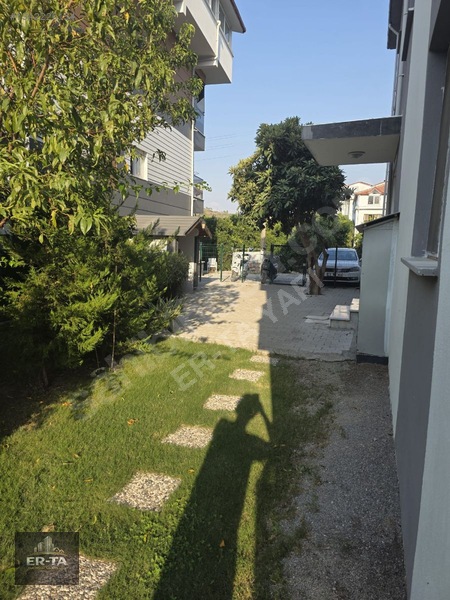 Havuzlu Sitede Eşyalı Geniş 1+1 Daire — fotoğraf 8