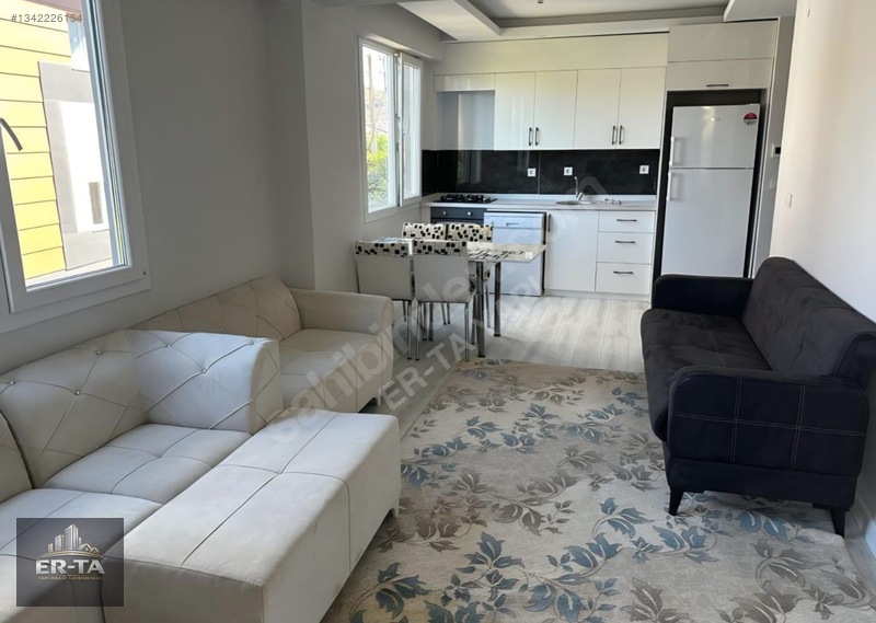 Havuzlu Sitede Eşyalı Geniş 1+1 Daire — fotoğraf 9