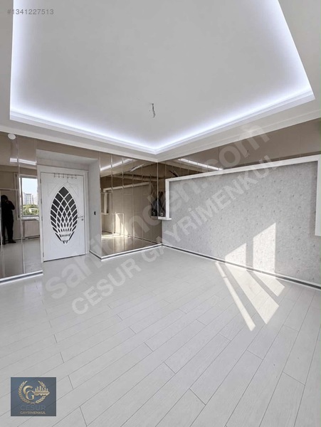 Cesur'dan 50 M Yol Üzeri Ultra Lüx 4+1 Daire — fotoğraf 4