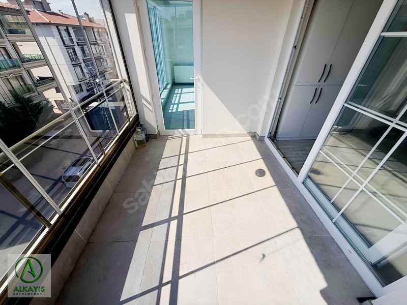 Bağlum Bulvarı Dibinde Arakat 3+1 Yapılı Teras Balkon Gün.cephe — fotoğraf 8