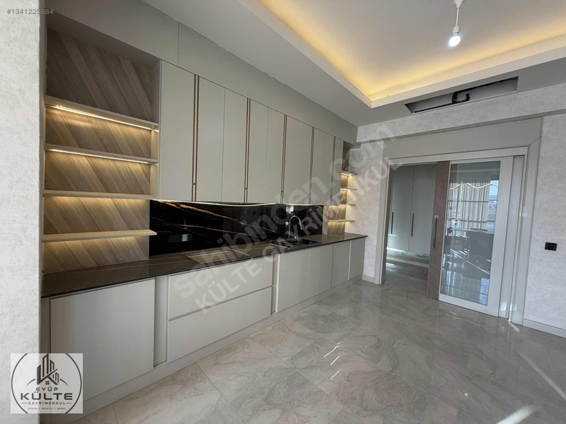 Külte 'den | Yamaçtepe De Prestijli Sitede Ultra Lüks 4.5+1 — fotoğraf 4