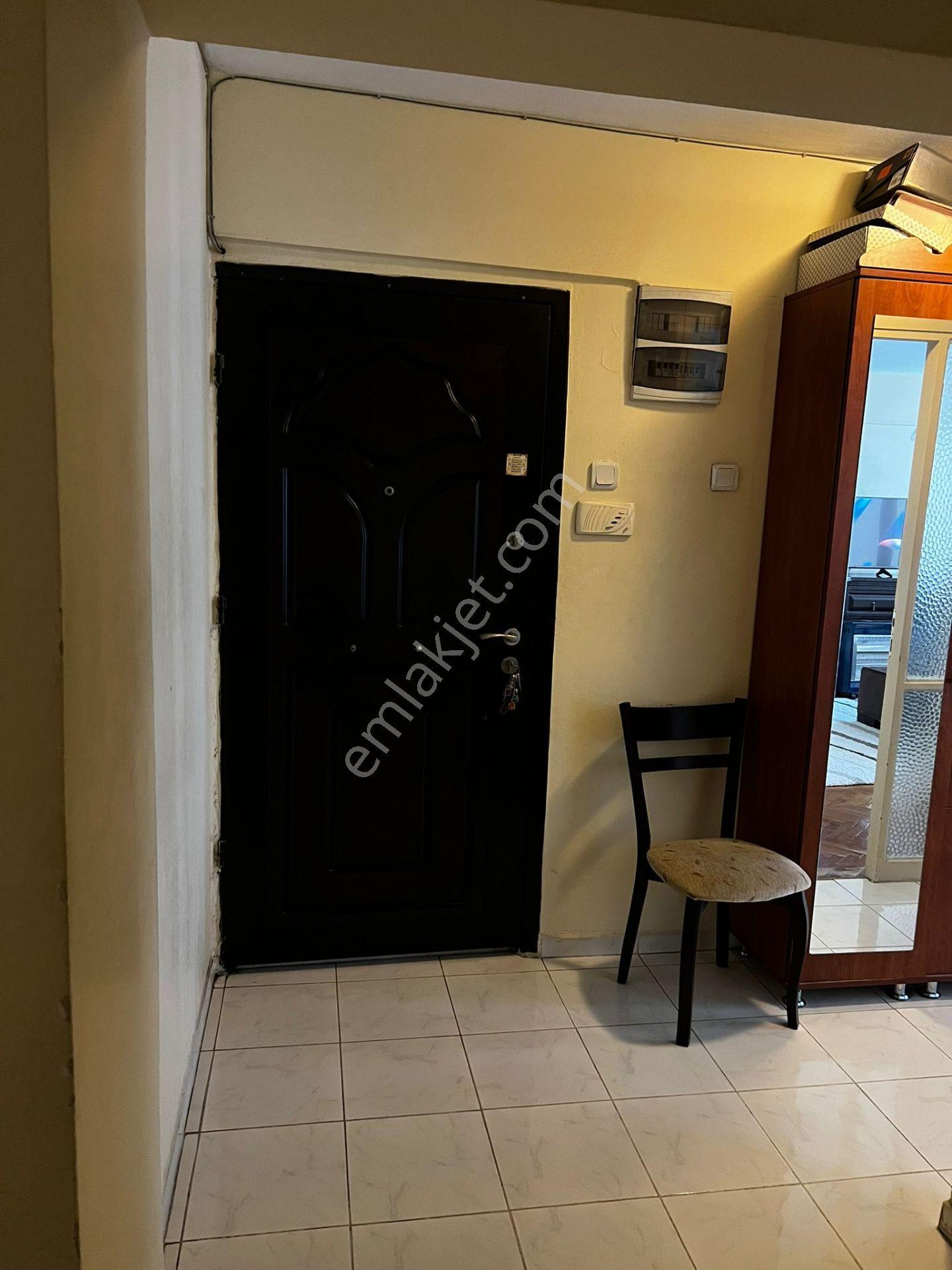 Mithatpaşa Cadde Yakını Yatırımlık 2+1 Daire — fotoğraf 11