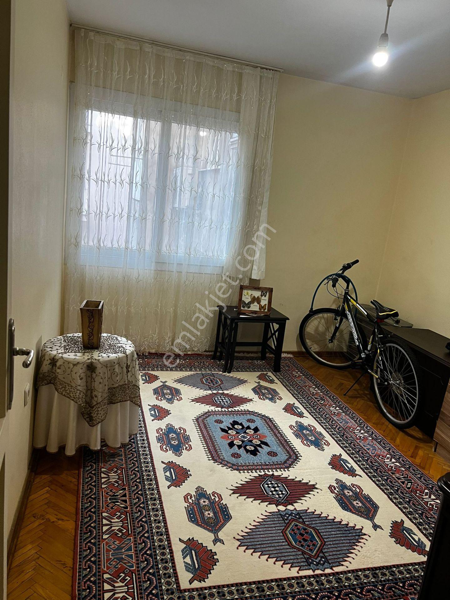 Mithatpaşa Cadde Yakını Yatırımlık 2+1 Daire — fotoğraf 14