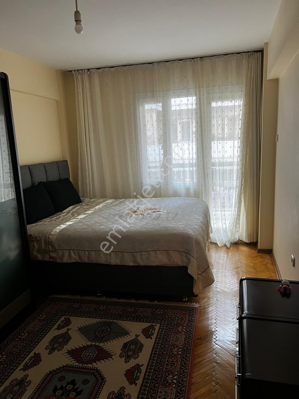 Mithatpaşa Cadde Yakını Yatırımlık 2+1 Daire — fotoğraf 23