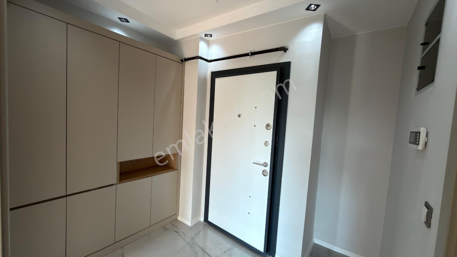 Rba'dan Sütlüce Mh. İstiklal Cd. Üzerinde Satılık 1+1 Apart — fotoğraf 9