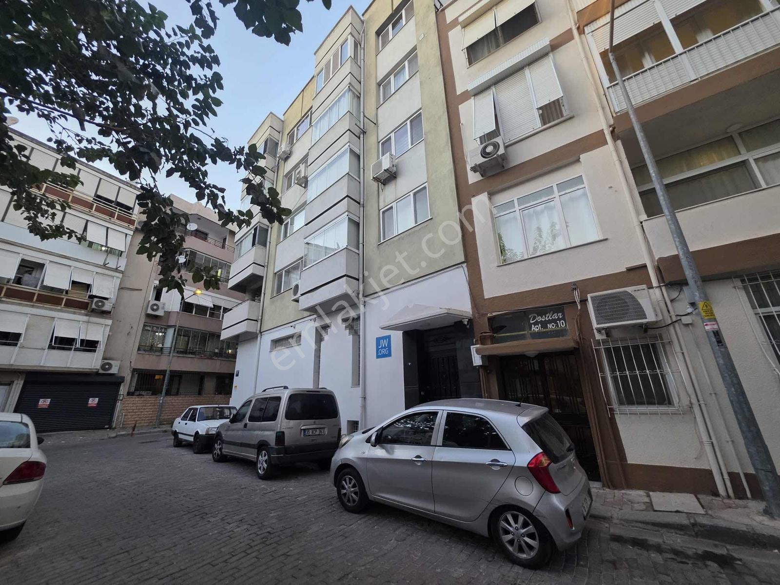 Karşıyaka Tuna'da Tadilatlı 1. Kat 3+1 Daire — fotoğraf 35