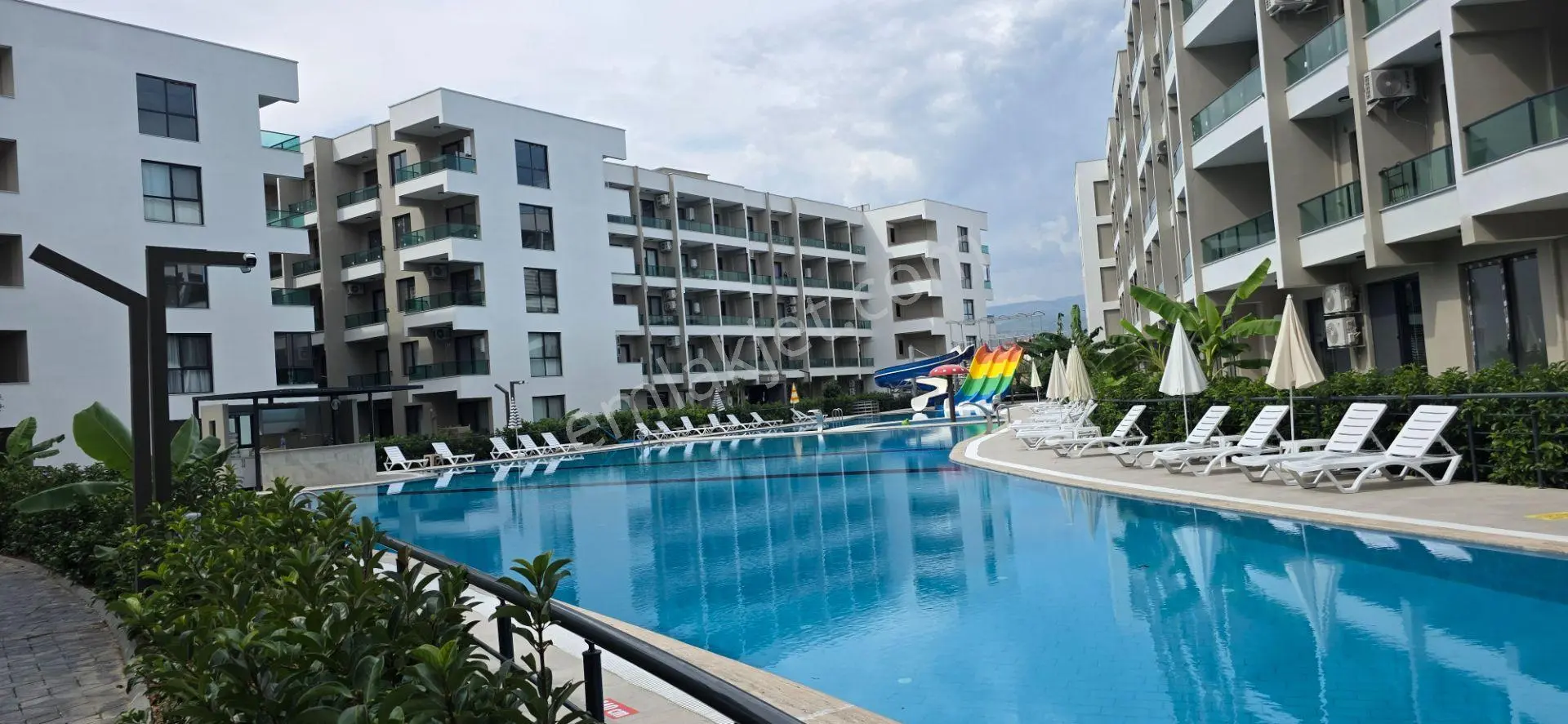 Royal Emlaktan Tömük Mah Mitanni Garden Satılık 2+1 Yazlık Havuz Başı Daire Otel...