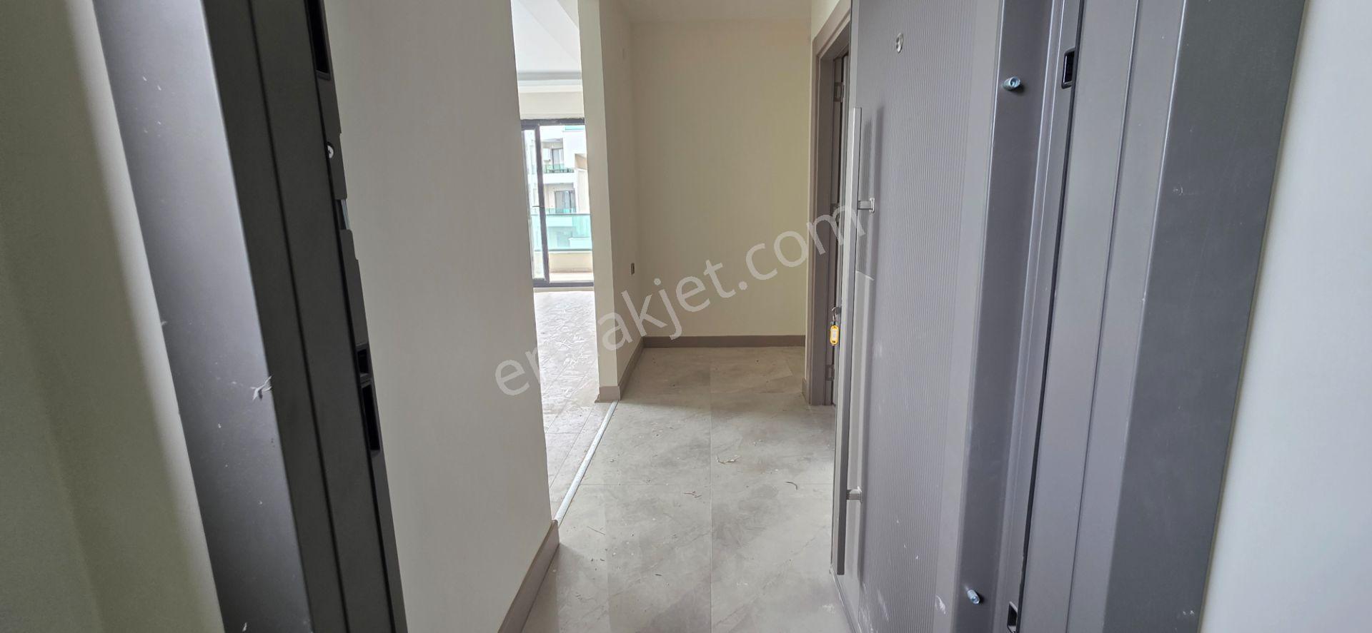 Royal Emlaktan Tömük Mah Mitanni Garden Satılık 2+1 Yazlık Havuz Başı Daire Otel Konseptinde — fotoğraf 10