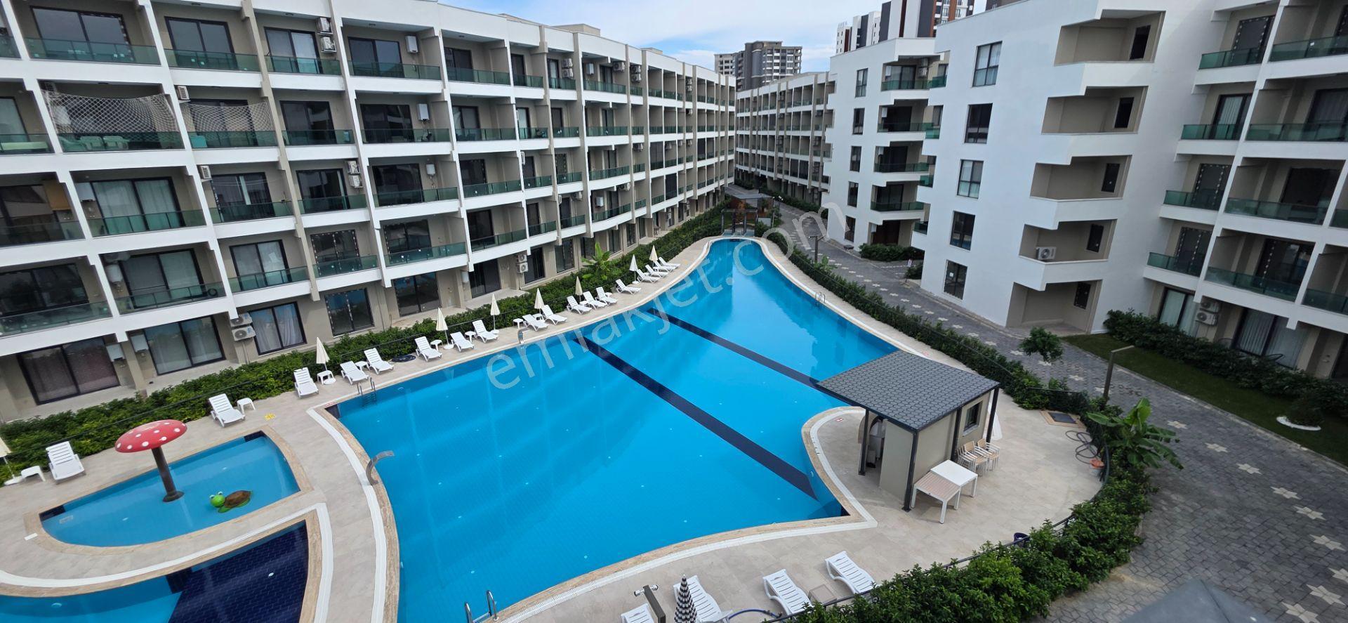 Royal Emlaktan Tömük Mah Mitanni Garden Satılık 2+1 Yazlık Havuz Başı Daire Otel Konseptinde — fotoğraf 14