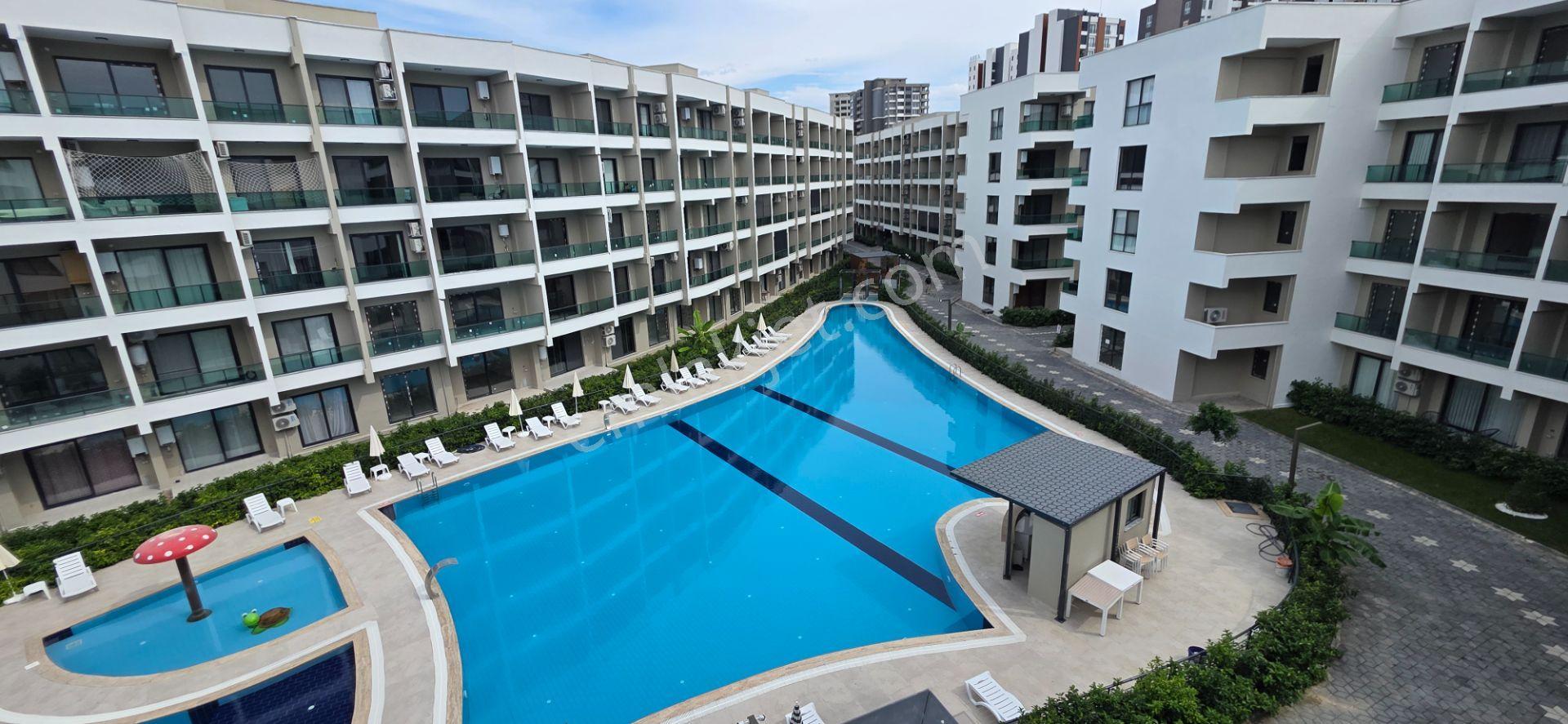 Royal Emlaktan Tömük Mah Mitanni Garden Satılık 2+1 Yazlık Havuz Başı Daire Otel Konseptinde — fotoğraf 20