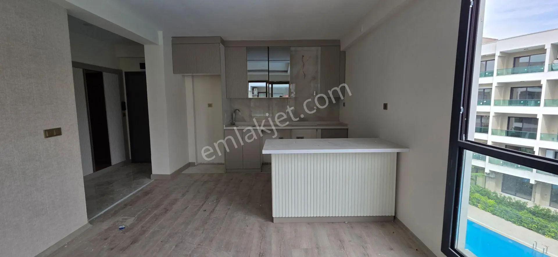 Royal Emlaktan Tömük Mah Mitanni Garden Satılık 2+1 Yazlık Havuz Başı Daire Otel Konseptinde — fotoğraf 21