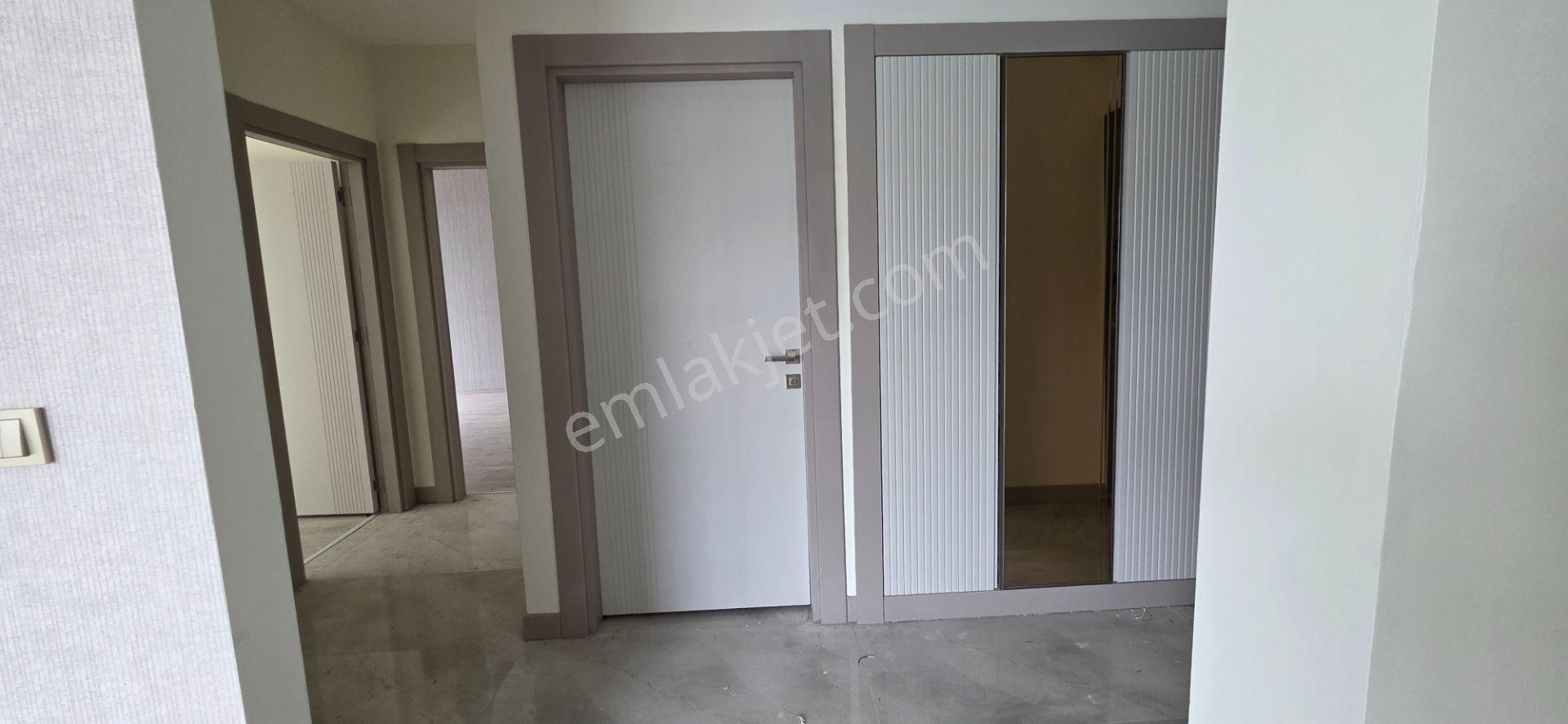 Royal Emlaktan Tömük Mah Mitanni Garden Satılık 2+1 Yazlık Havuz Başı Daire Otel Konseptinde — fotoğraf 22