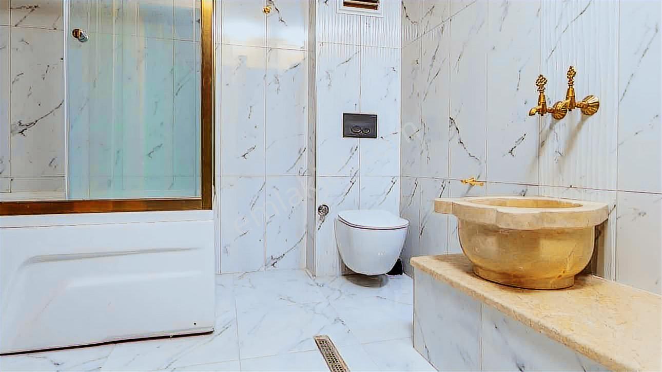 Balçova Çetin Emeç'te Körfez Ve Dağ Manzaralı Lüks Triplex Villa — fotoğraf 15