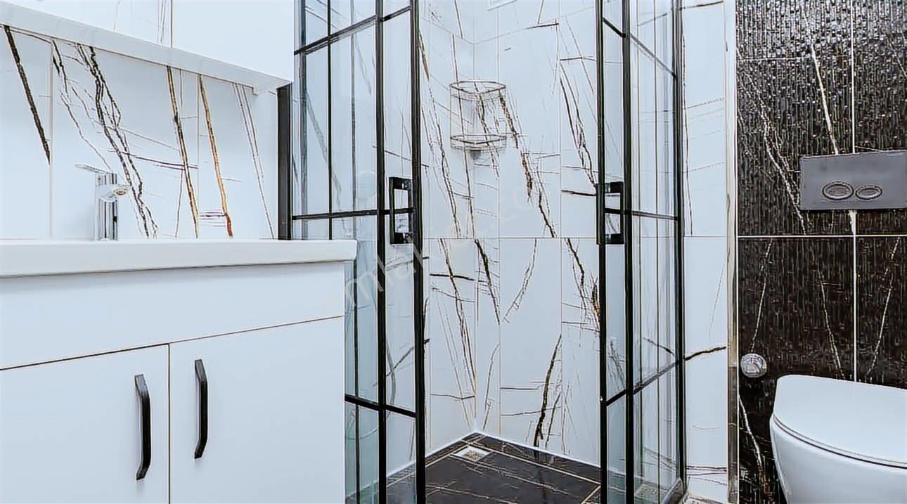 Balçova Çetin Emeç'te Körfez Ve Dağ Manzaralı Lüks Triplex Villa — fotoğraf 25