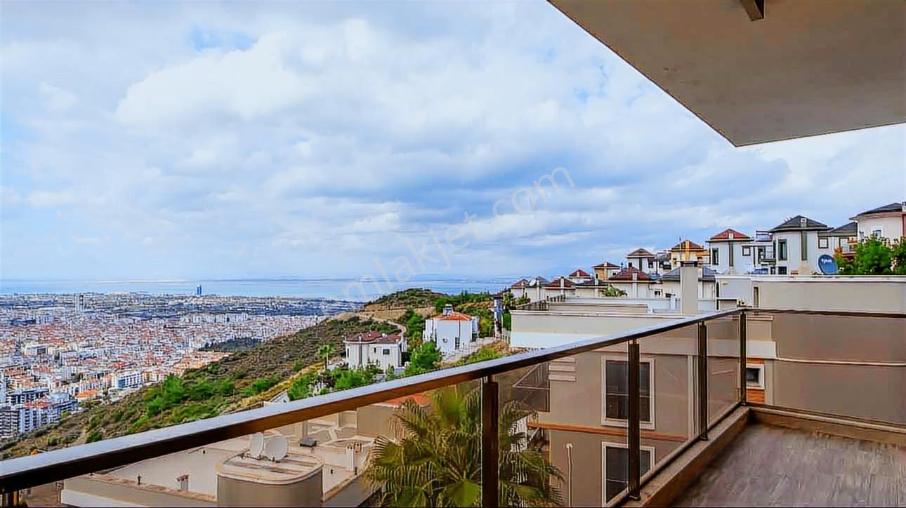 Balçova Çetin Emeç'te Körfez Ve Dağ Manzaralı Lüks Triplex Villa — fotoğraf 29