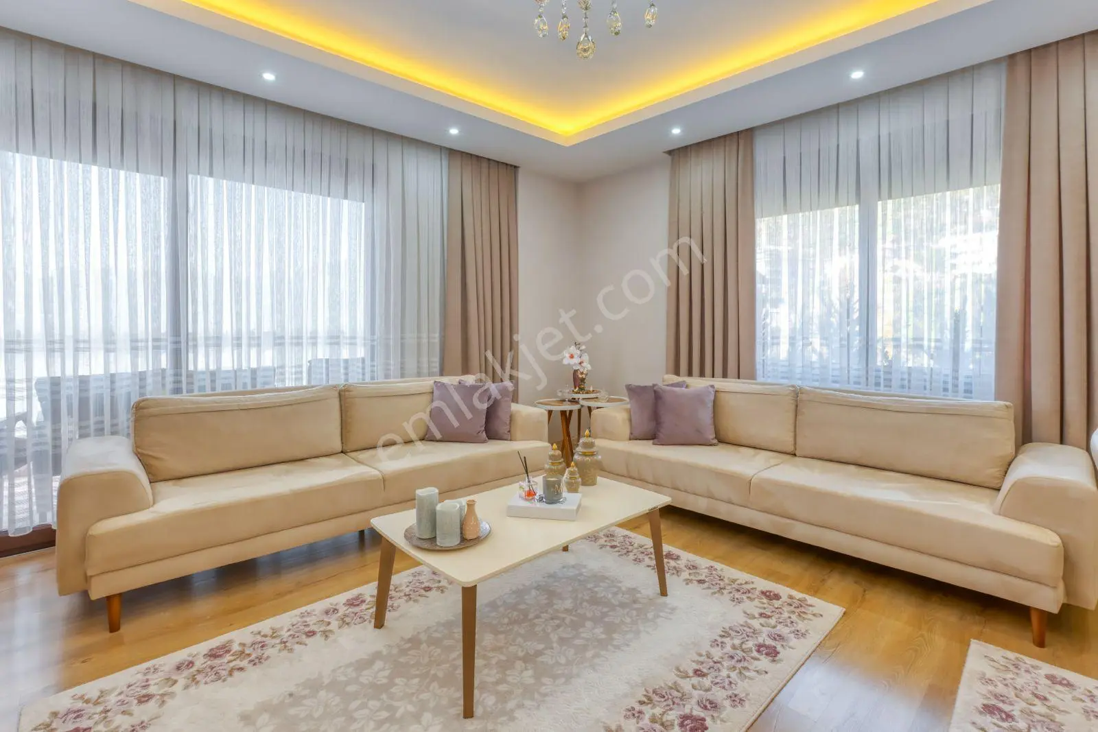 Tepe Sugözü’nde Deniz Ve Kale Manzaralı Ayrı Mutfaklı 2+1 Daire — fotoğraf 6