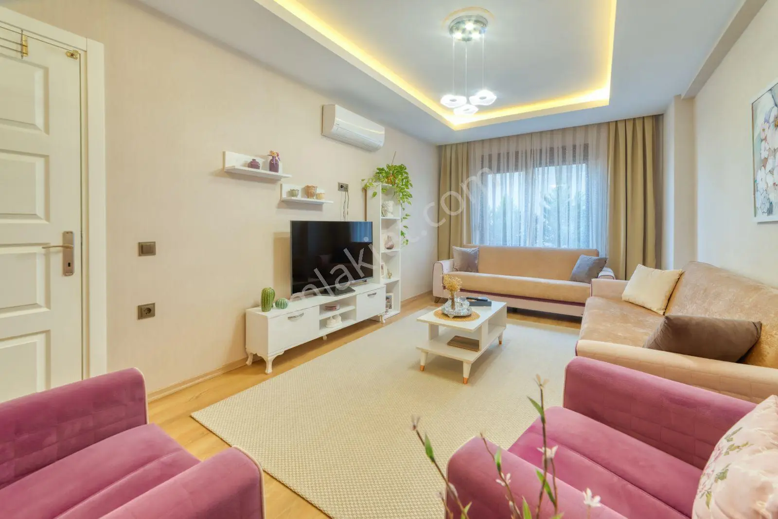 Tepe Sugözü’nde Deniz Ve Kale Manzaralı Ayrı Mutfaklı 2+1 Daire — fotoğraf 11