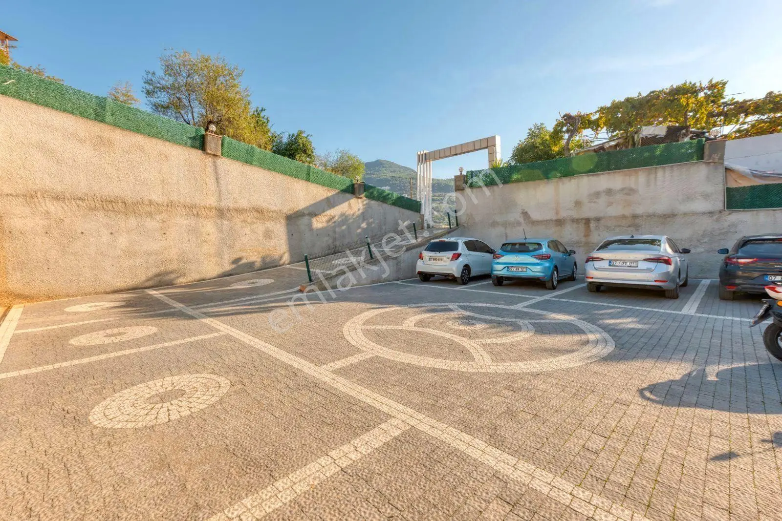 Tepe Sugözü’nde Deniz Ve Kale Manzaralı Ayrı Mutfaklı 2+1 Daire — fotoğraf 33