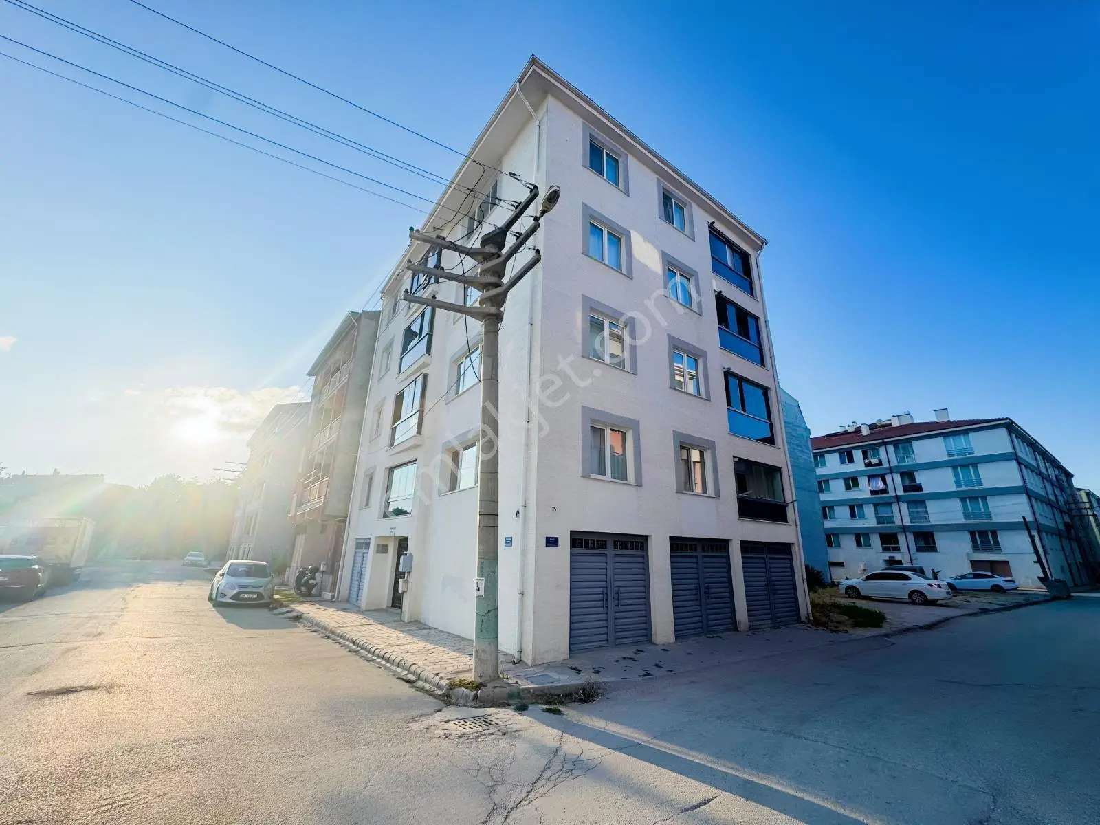 Rw Detay'dan Kumlubel Mah. Özel Garajlı Lüks Satılık 3+1 Daire — fotoğraf 2
