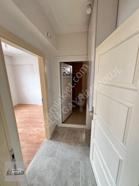 Musludan Cemilbey Caddesi Yanı Arakat 3+1 — fotoğraf 10