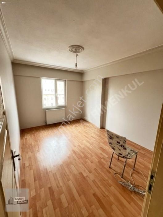 Musludan Cemilbey Caddesi Yanı Arakat 3+1 — fotoğraf 15