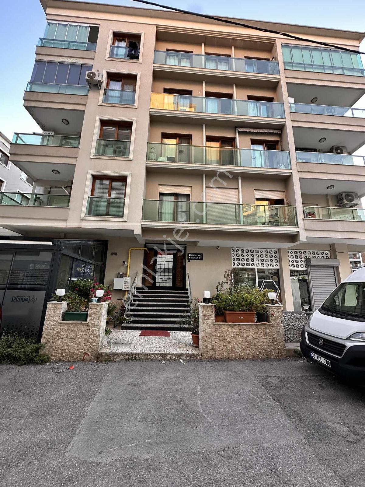 Karşıyaka Yalı Mahallesi Merkezi Konum 3+1 Satılık Ara Kat — fotoğraf 33