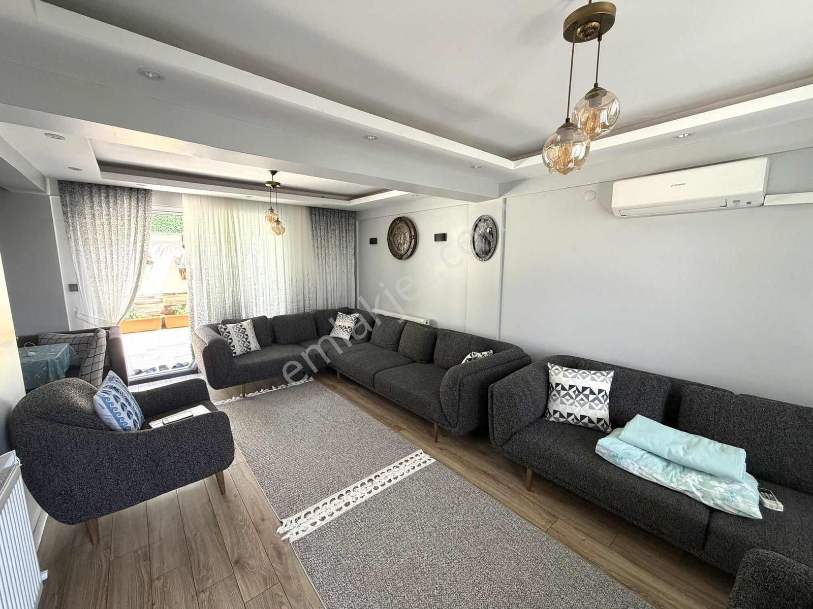 Buca Murathan Mah De Komple Tadilatlı Satılık 2+1 Müstakil Ev — fotoğraf 2