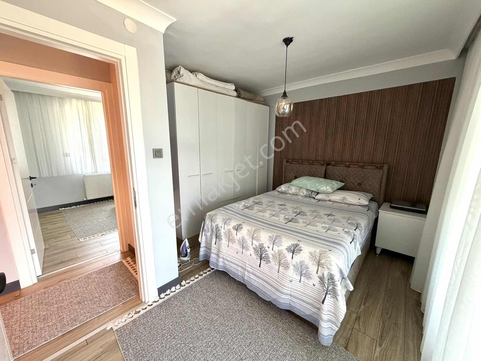 Buca Murathan Mah De Komple Tadilatlı Satılık 2+1 Müstakil Ev — fotoğraf 23
