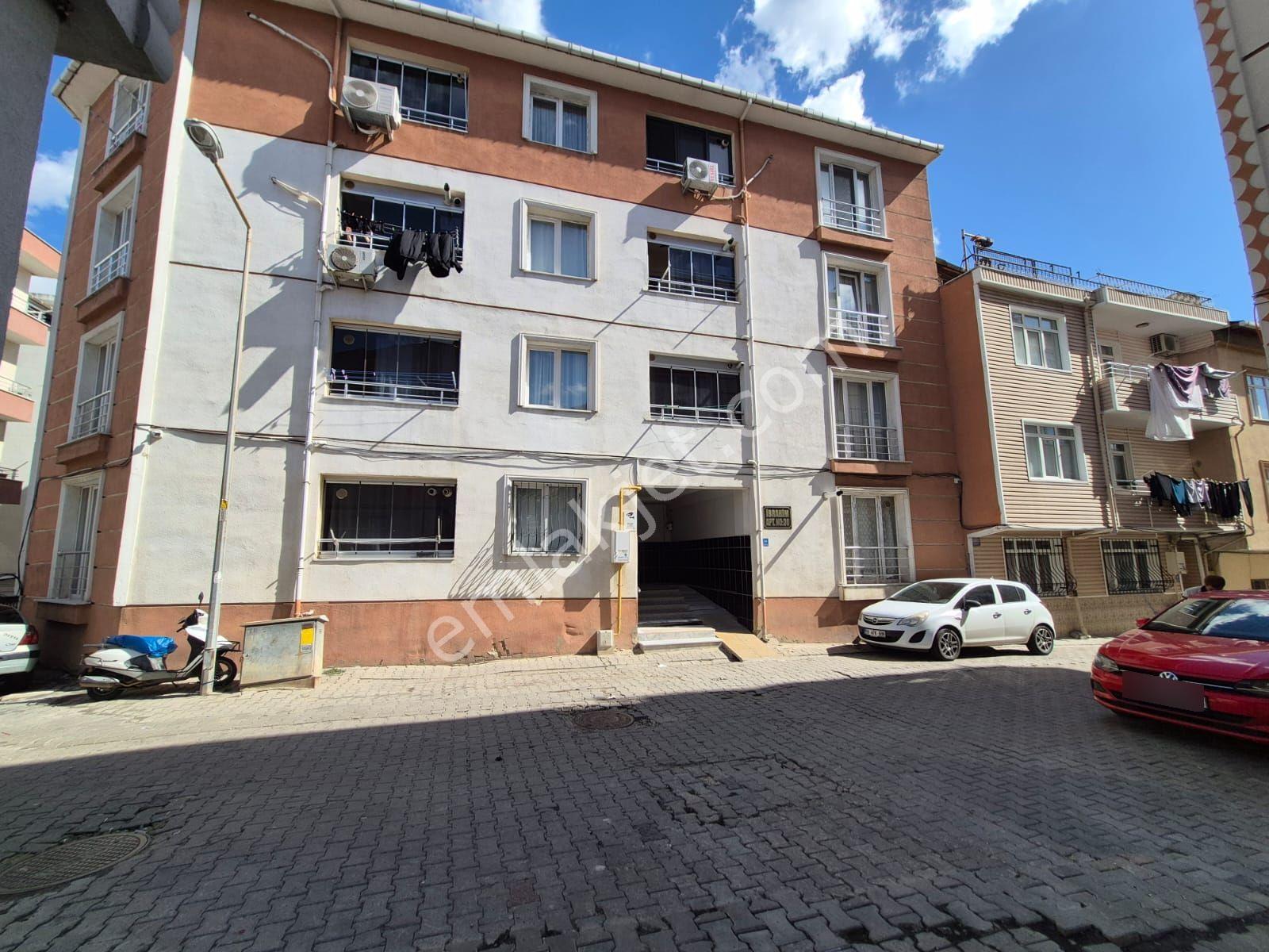 Delux'den Çınarlı Mah'de Merkezi Lokasyonda Satılık 2+1 Daire — fotoğraf 26