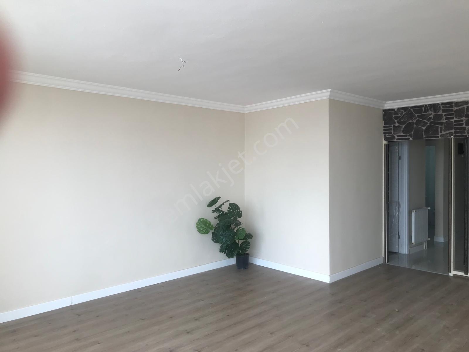 Hoşdere Cadde Üzeri Atakule Manzaralı 4+1 İş Yerine Uygun Daire — fotoğraf 5