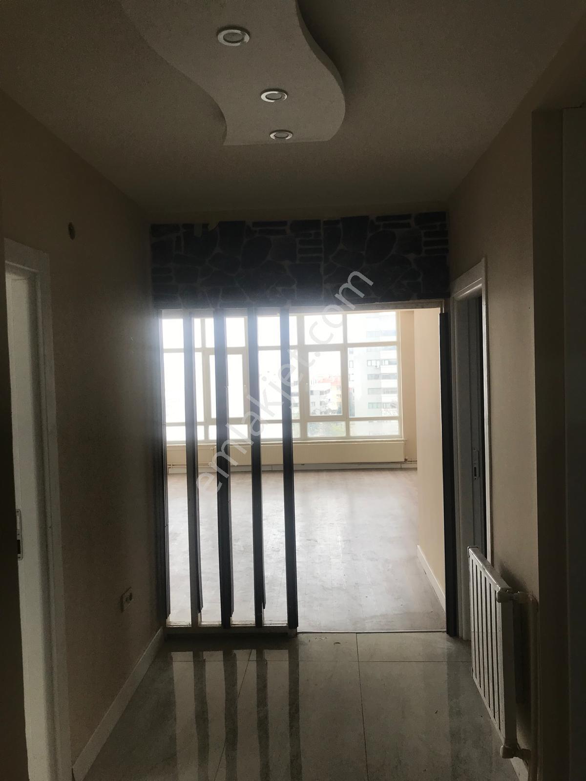 Hoşdere Cadde Üzeri Atakule Manzaralı 4+1 İş Yerine Uygun Daire — fotoğraf 8