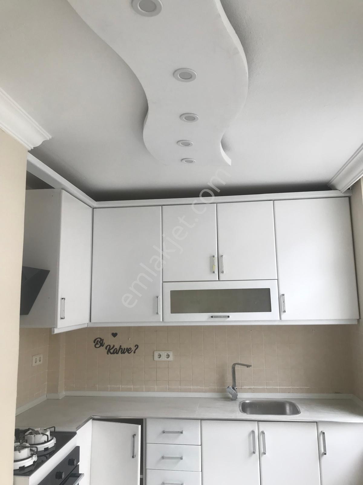 Hoşdere Cadde Üzeri Atakule Manzaralı 4+1 İş Yerine Uygun Daire — fotoğraf 14