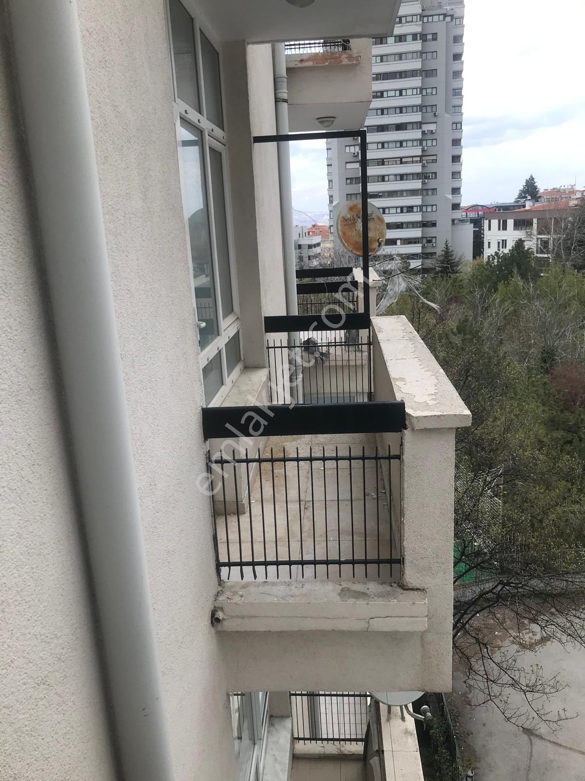 Hoşdere Cadde Üzeri Atakule Manzaralı 4+1 İş Yerine Uygun Daire — fotoğraf 26