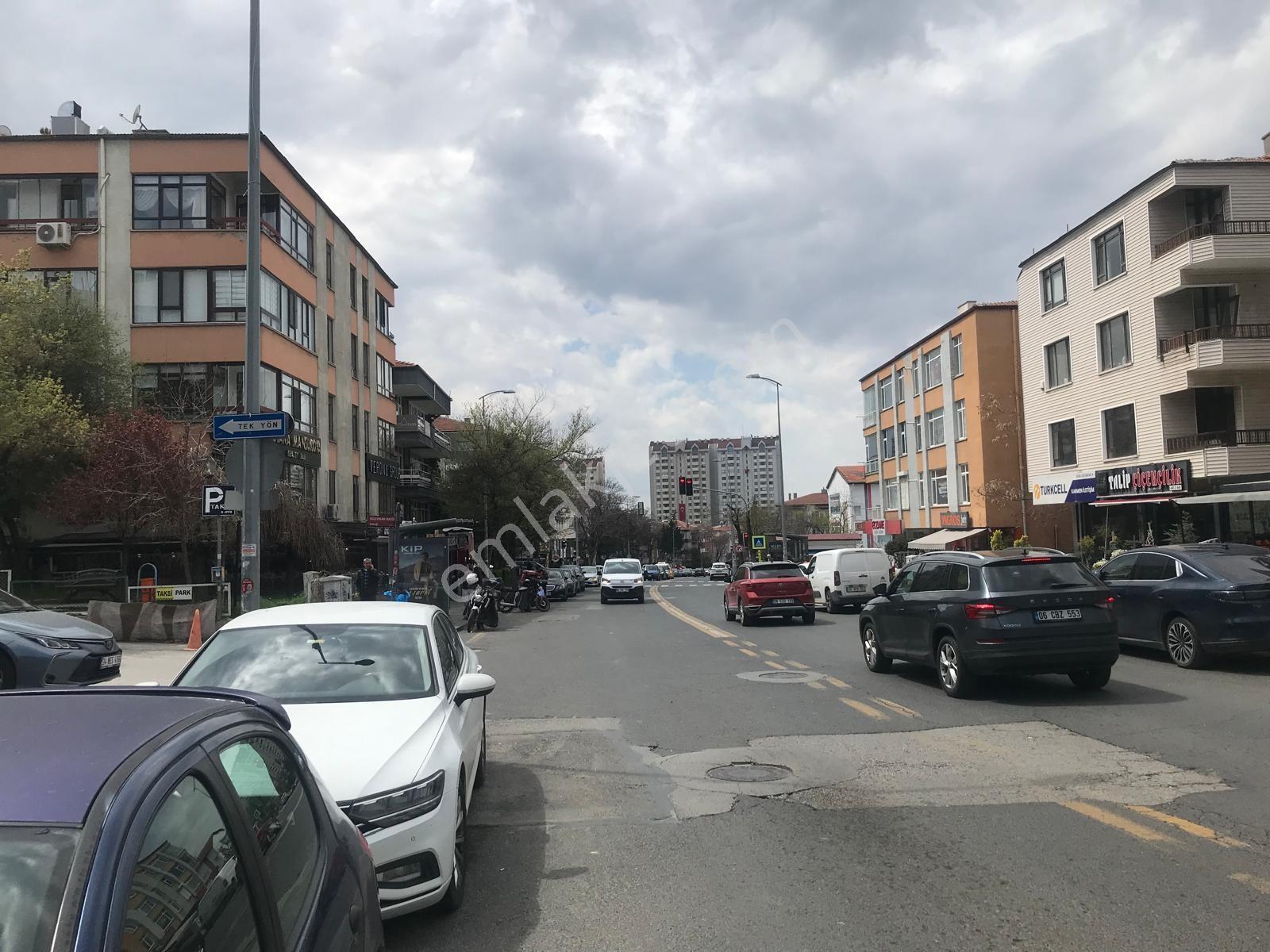 Hoşdere Cadde Üzeri Atakule Manzaralı 4+1 İş Yerine Uygun Daire — fotoğraf 34
