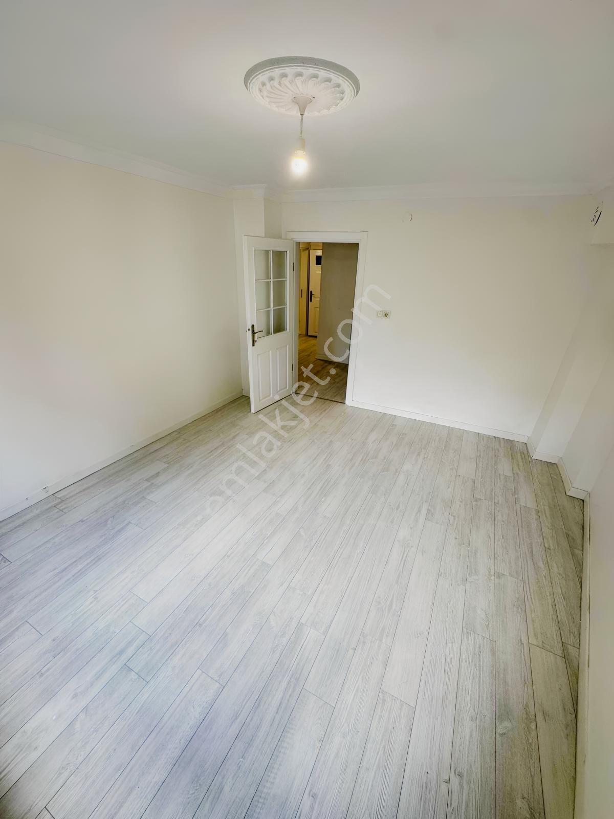Familyadan Bölge Parkı Yanı 2+1 Metroya 2dk 85m2 Kot1 Daire — fotoğraf 12