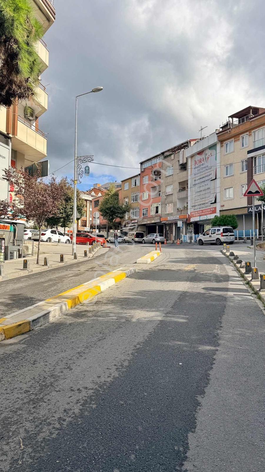 Familyadan Bölge Parkı Yanı 2+1 Metroya 2dk 85m2 Kot1 Daire — fotoğraf 17