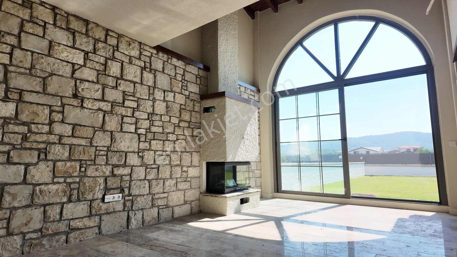 Urla Birgi Köyü Satılık Loft Villa — fotoğraf 23