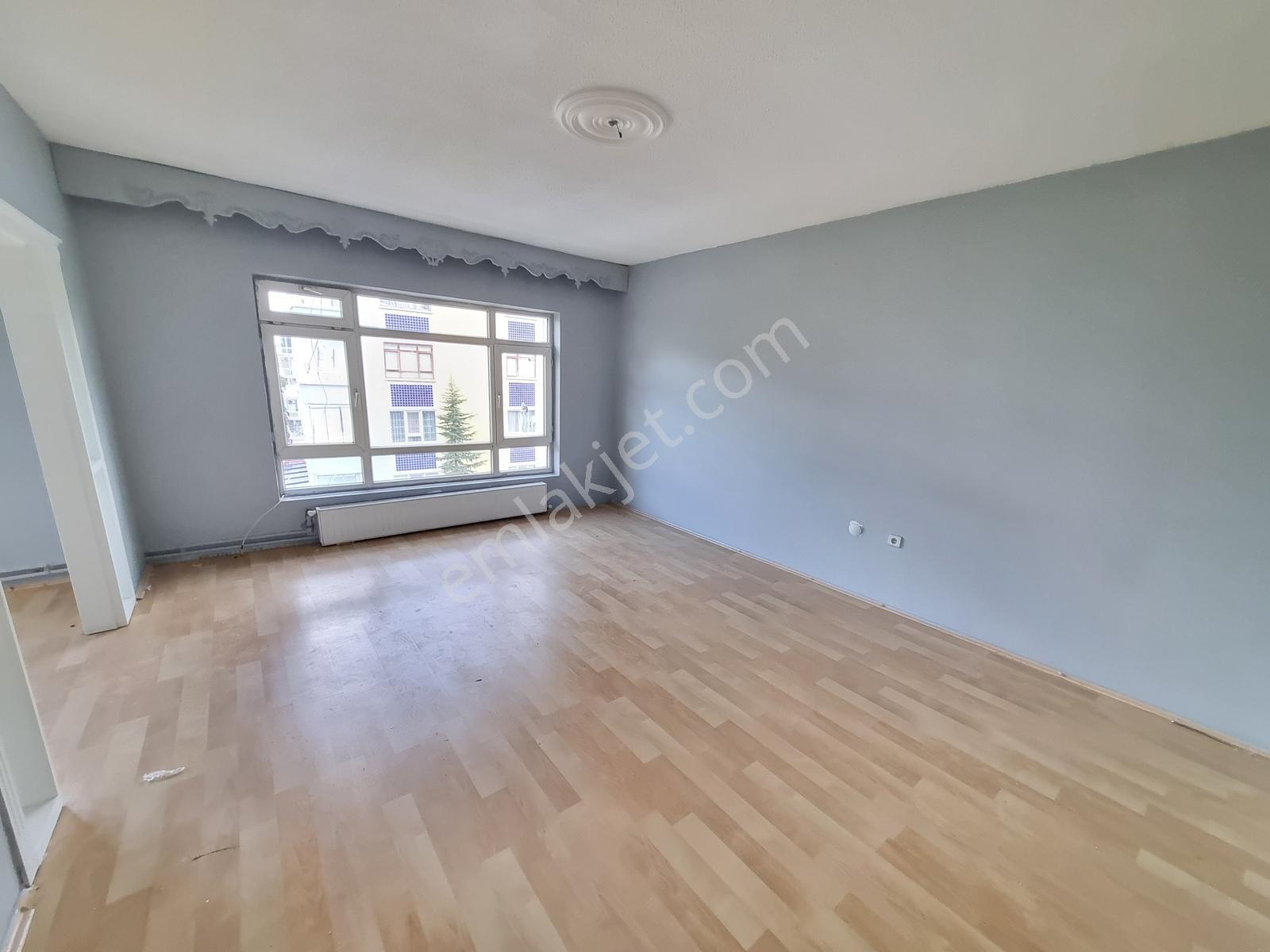 Metroya 350 Metre - İster Yatırımlık - İster Oturumluk... — fotoğraf 4