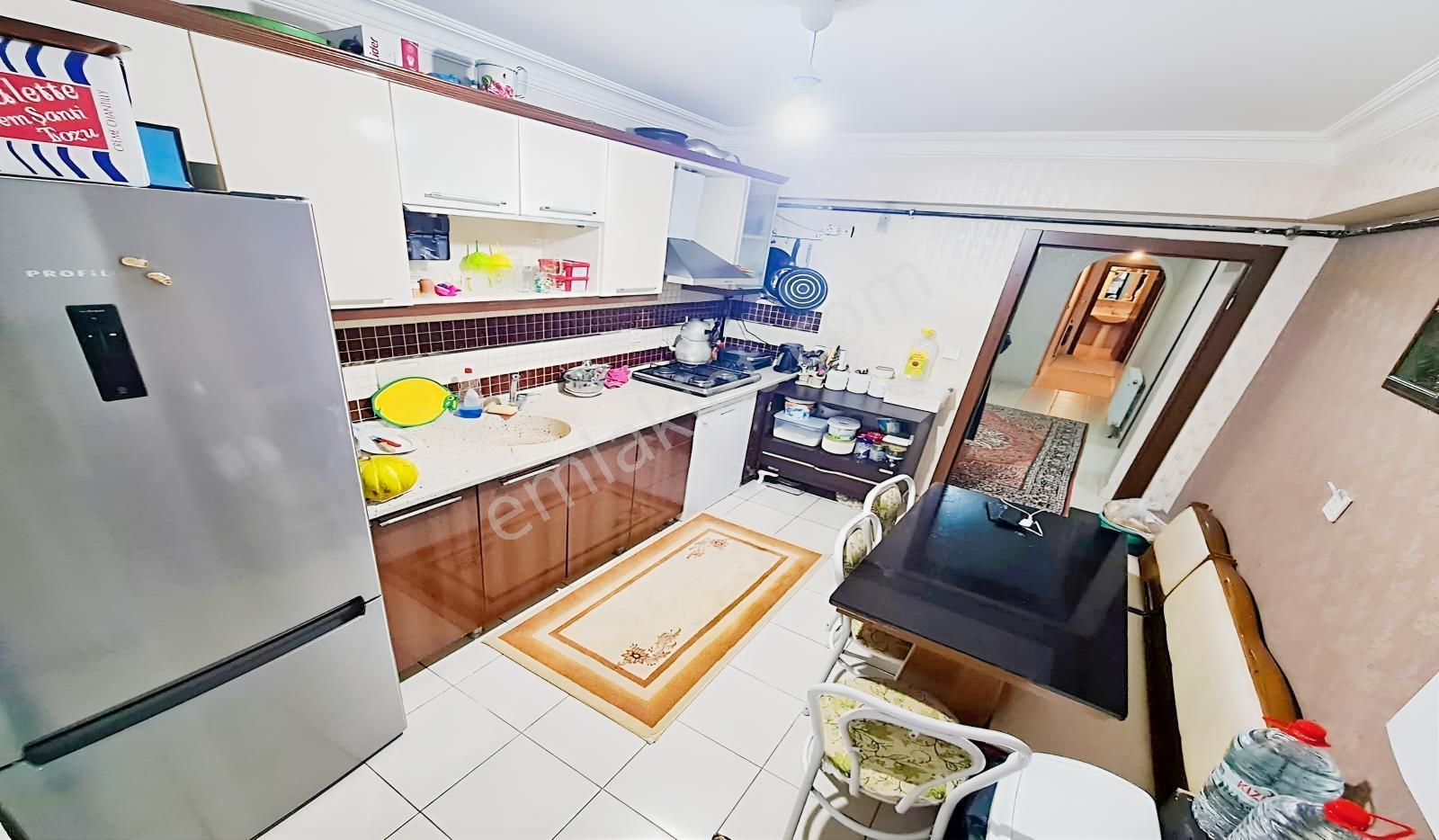 Yayla'da 4+1 150m2 Asansörlü Yeni Binada Balkonlu — fotoğraf 4