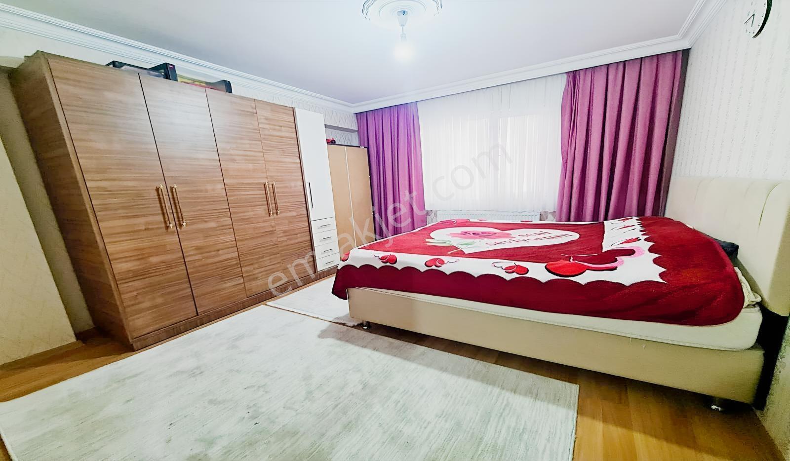 Yayla'da 4+1 150m2 Asansörlü Yeni Binada Balkonlu — fotoğraf 13