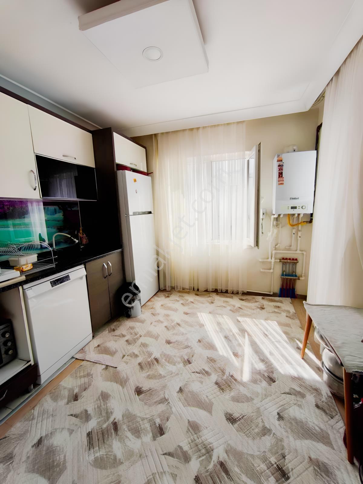 Hüseyin Gazi Göbek Yakını 4+1 Dubleks Kupon Daire — fotoğraf 5