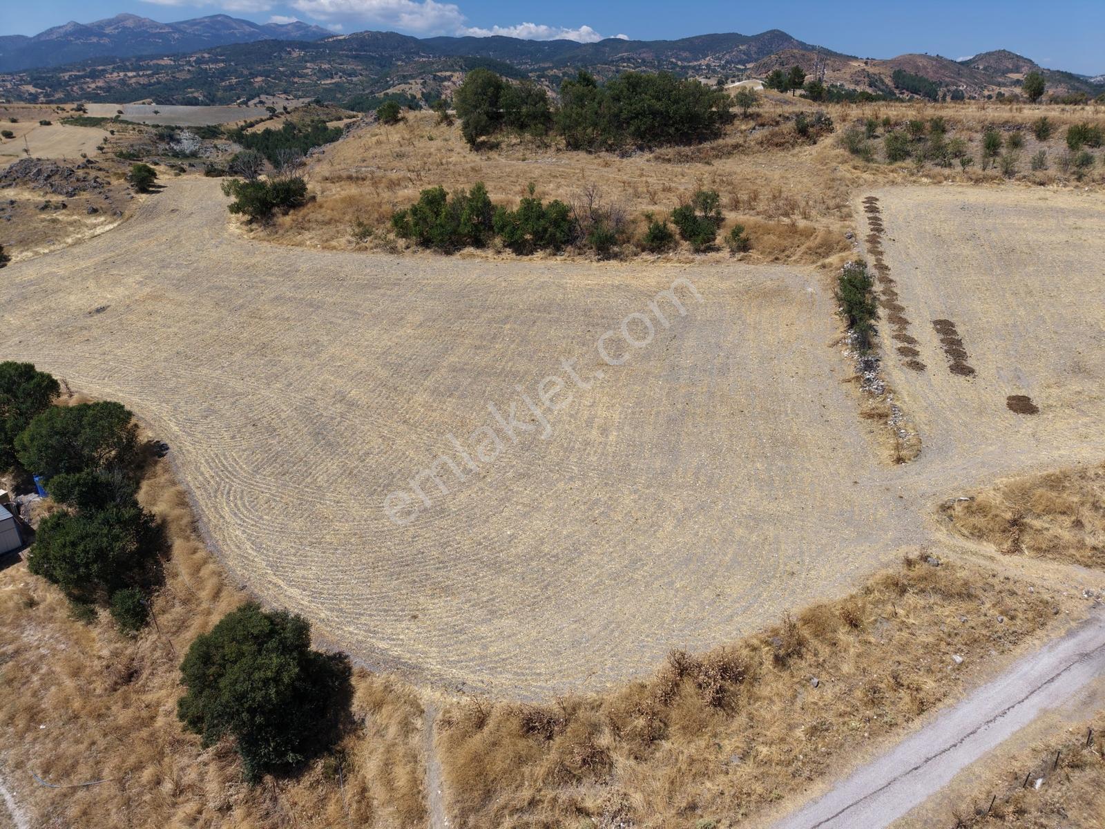 Eskigediz Hisar Manzaralı Asfalta Cephe Satılık Tarla — fotoğraf 8